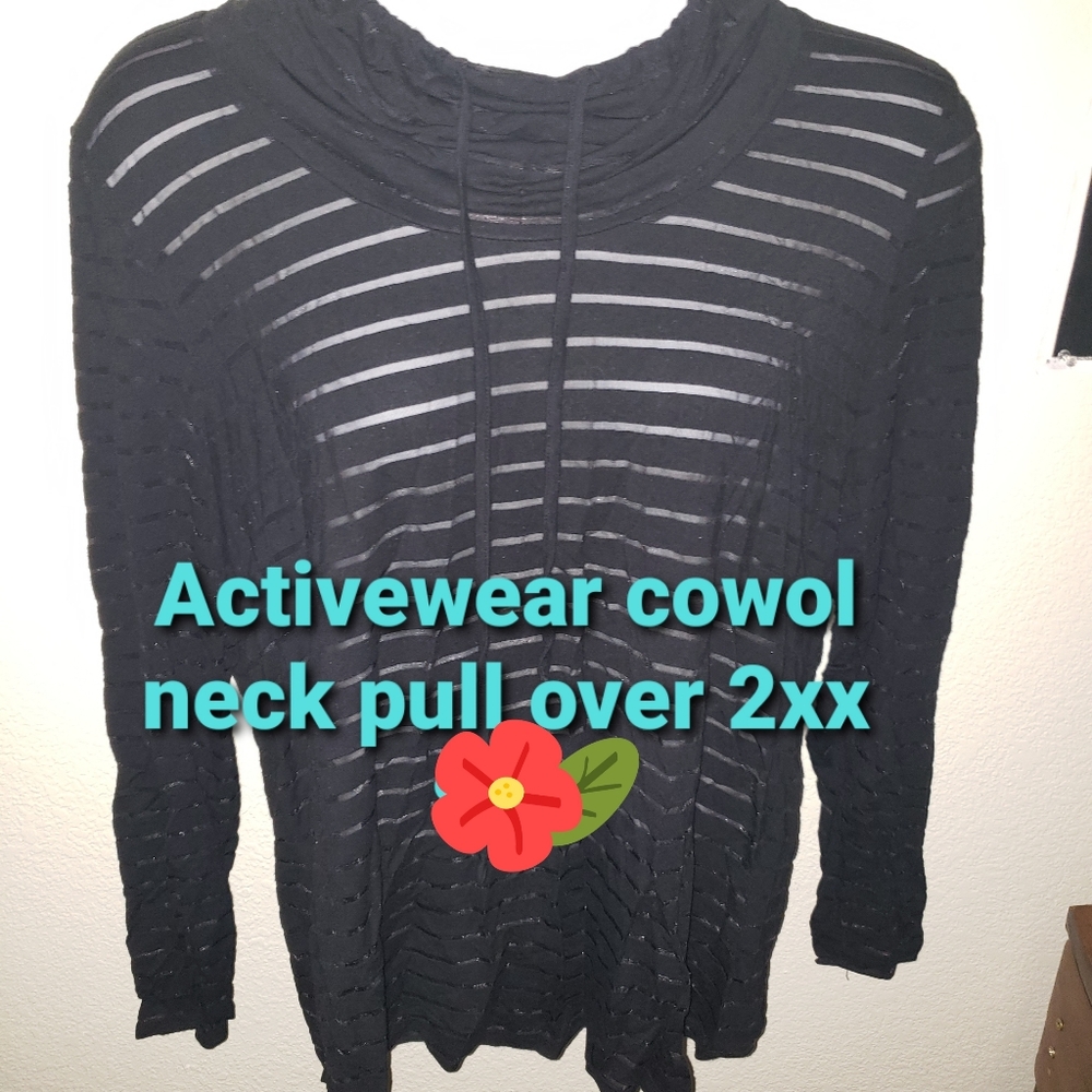 Activewear pullover